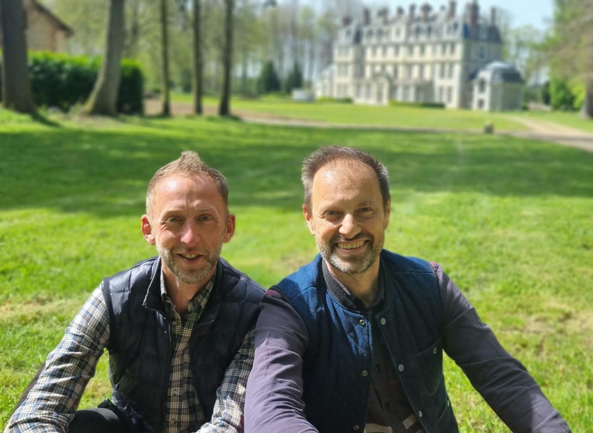 Les Ecuries Du Chateau De Brumare Brestot Exterior foto